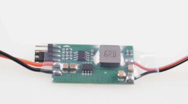 8795 UBEC RO-BEC+ 6A 6/7,4/8,4V 7-25,5V XT30